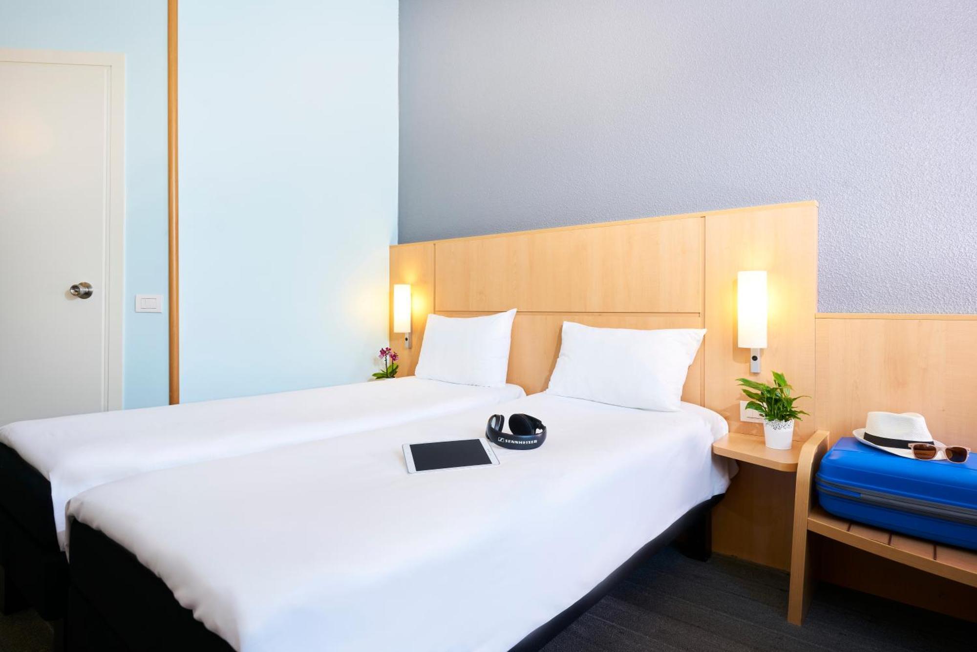 Ibis Como Grandate Exterior photo